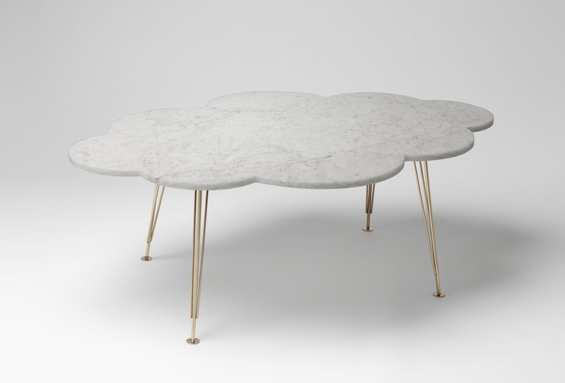 soffbord-molnbord-marmor-ben-i-massing-molnbordet-the-cloud-table-1